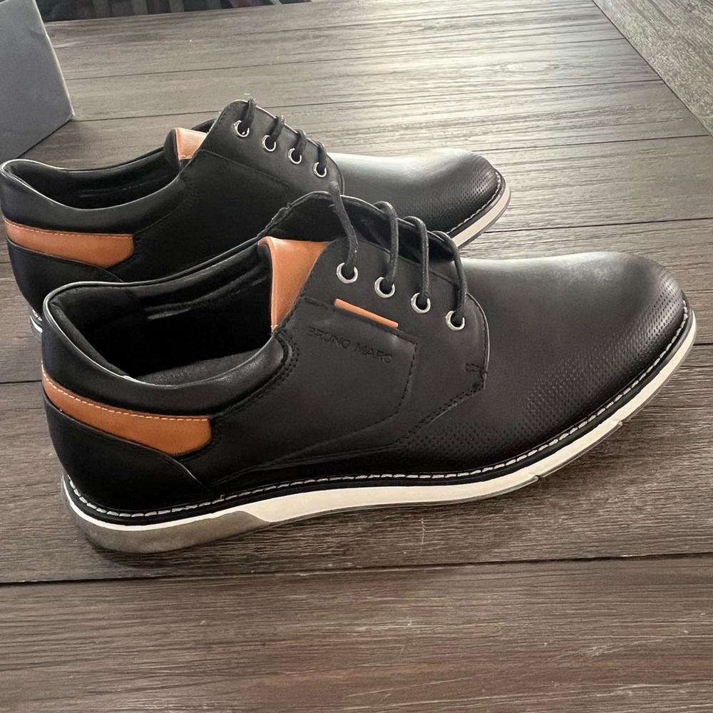New in box Bruno Marc black shoe men 9.5